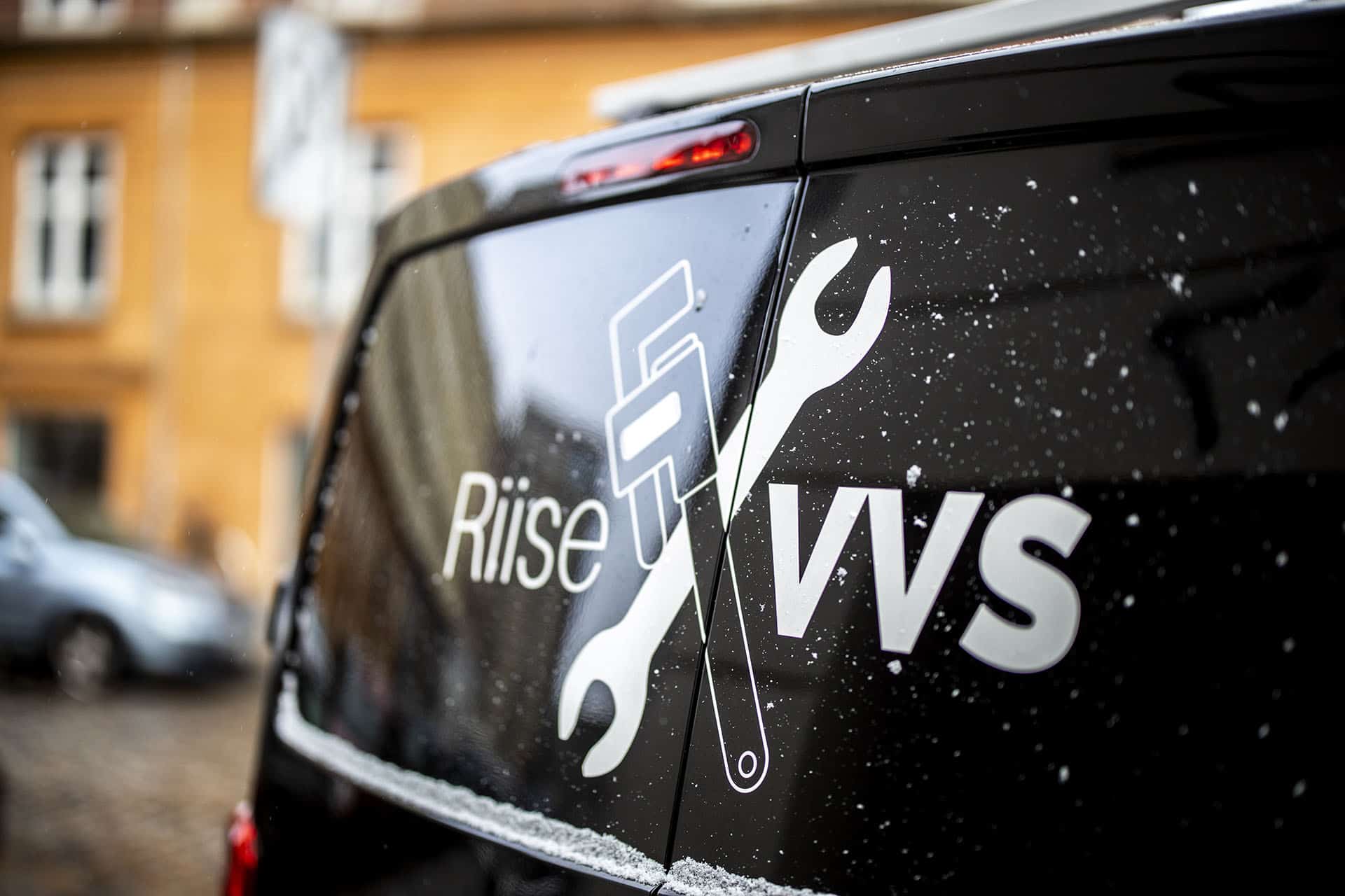 varevogn fra riise vvs på østerbro til vvs service hos privat og erhverv